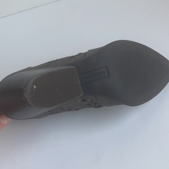 Seven Dials Quinn zip up ankle bootie gray - Picture 7 of 14